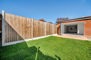 Garden area and rear aspect- click for photo gallery